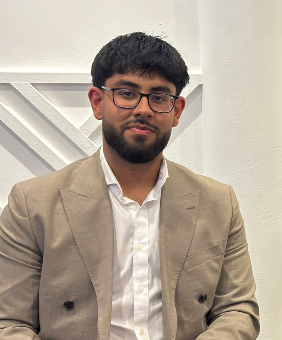 Huzaifa, MindMed tutor, Biomedical Science graduate from the University of Kent